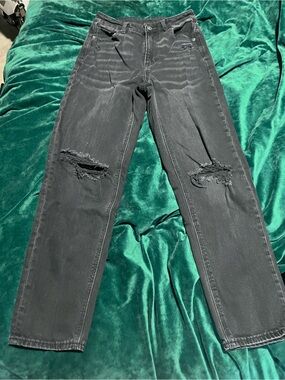 American Eagle Outfitters Black Distressed Straight-Leg Jeans